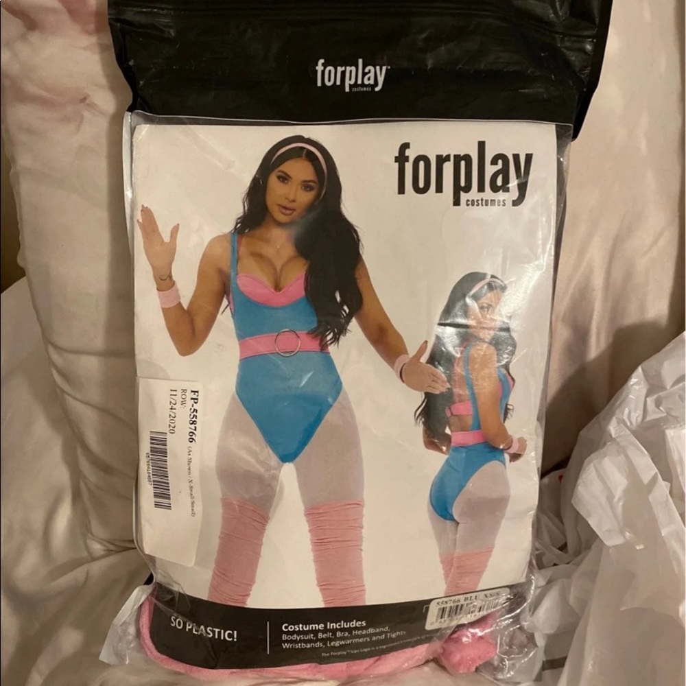 Barbie costume forplay